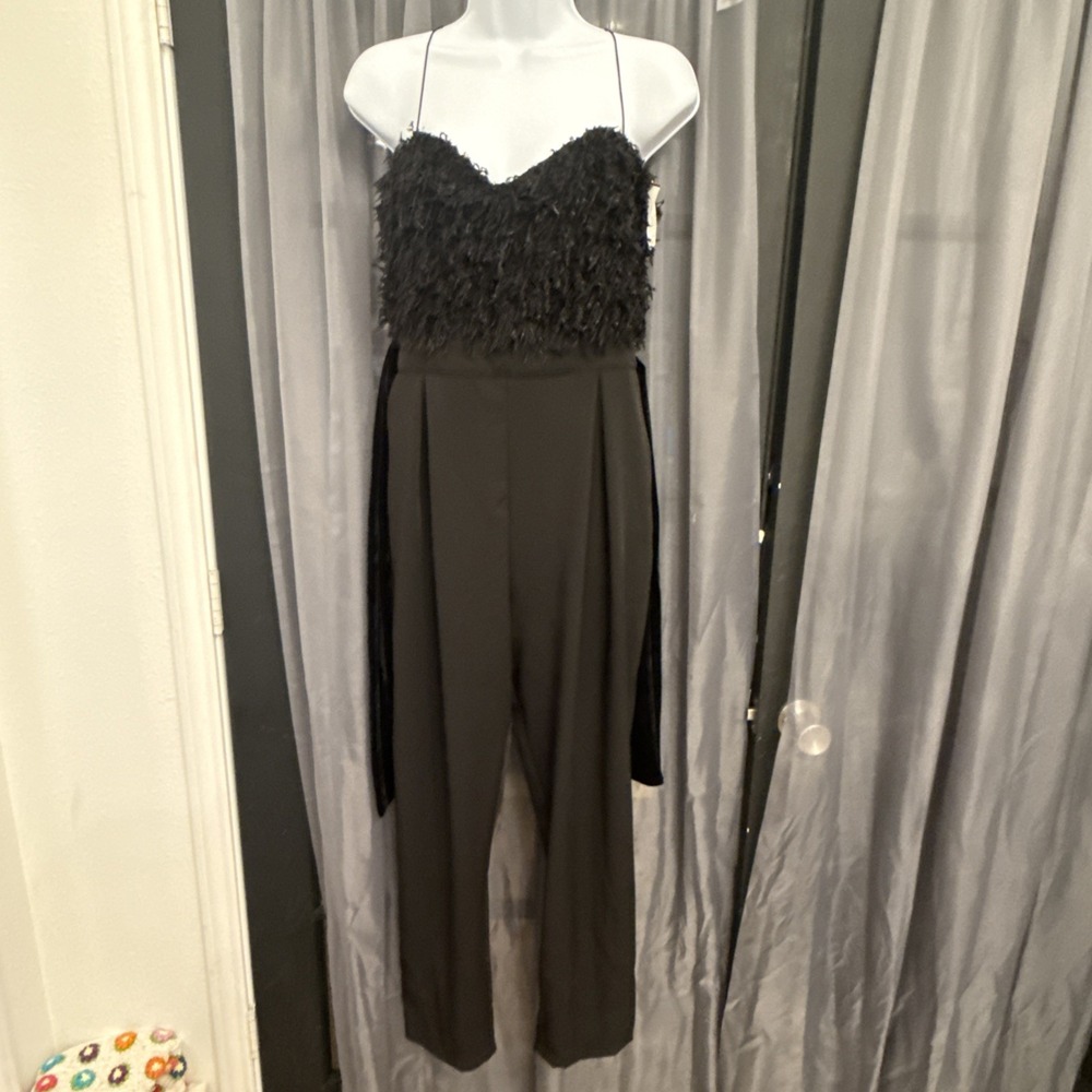 NEW ZARA BLACK COMBINED FEATHER-EFFECT JUMPSUIT V NECK SLEEVELESS SIZE M Y269B